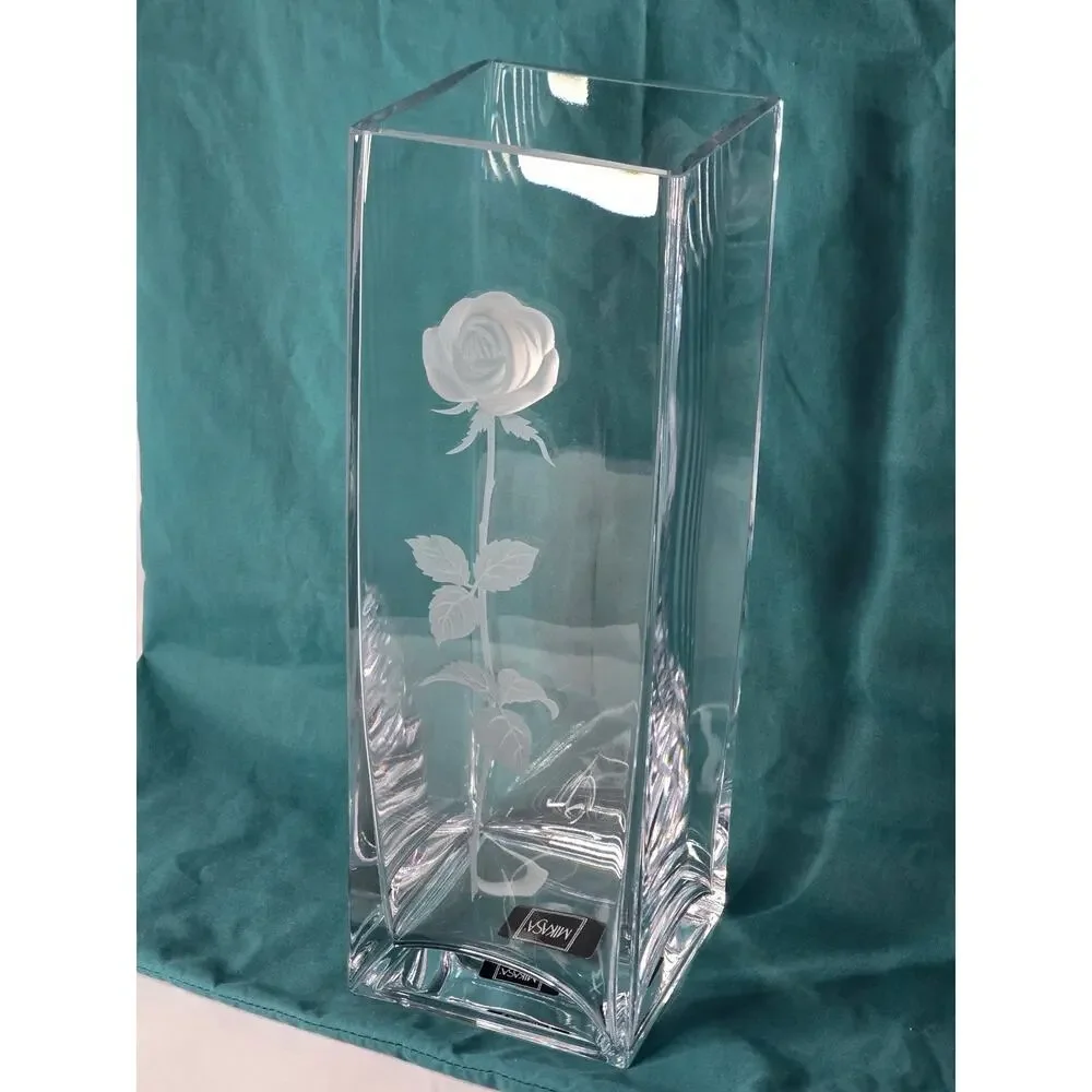 Mikasa “Endless Love” Vase 12 X 4